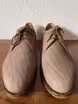 /bilder/schuh-dokumentation/derbies/fast-spitzderbies-exotisches-leder-profilsohle/sub/fast-spitzderbies-exotisches-leder-profilsohle-vorne.avif